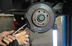 auto-repair-brakes.jpg